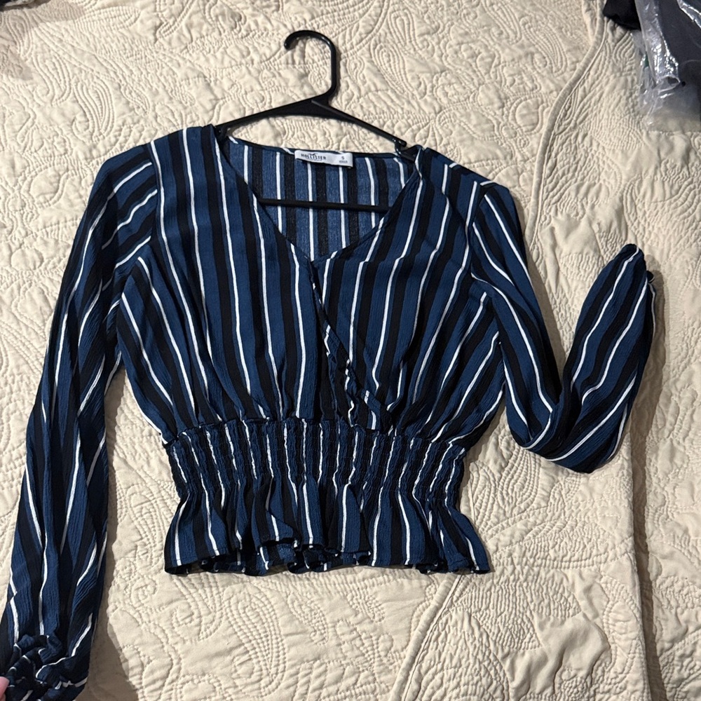 HOLLISTER Navy Striped V-Neck Blouse